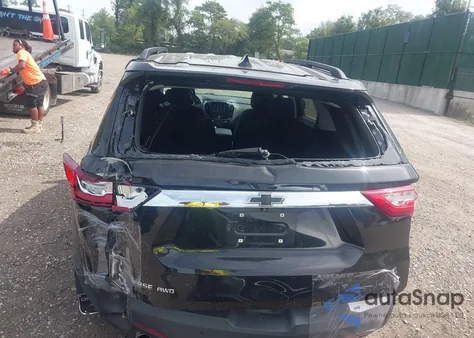 2021 Chevrolet Traverse Awd Lt Cloth z USA, uszkodzony, nr VIN 1GNEVGKW0MJ183926